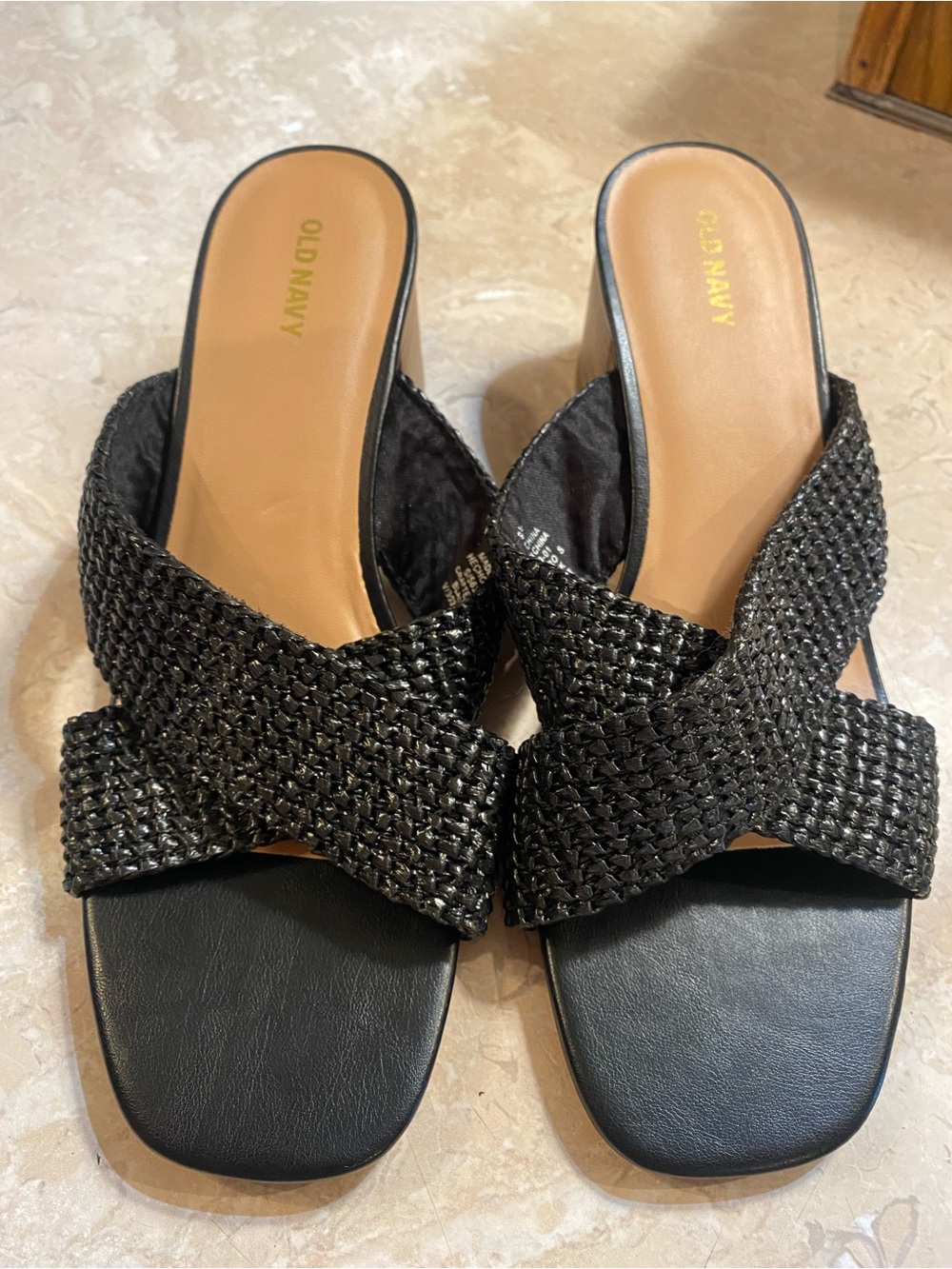 Old Navy Black Woven Slide Sandals